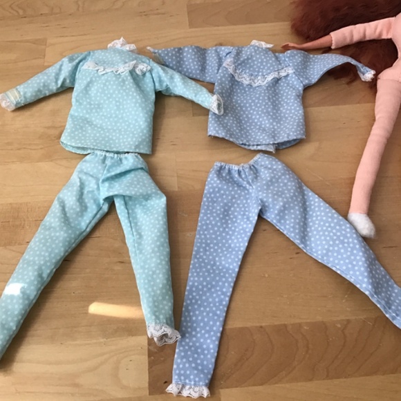 Barbie Midge Doll and Clothes - Picture 10 of 12